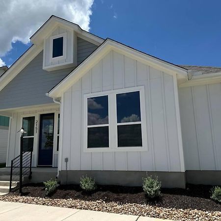 The White Haus A Cozy New Braunfels Cottage Exterior photo