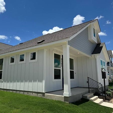 The White Haus A Cozy New Braunfels Cottage Exterior photo